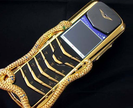 Vertu Signature Cobra